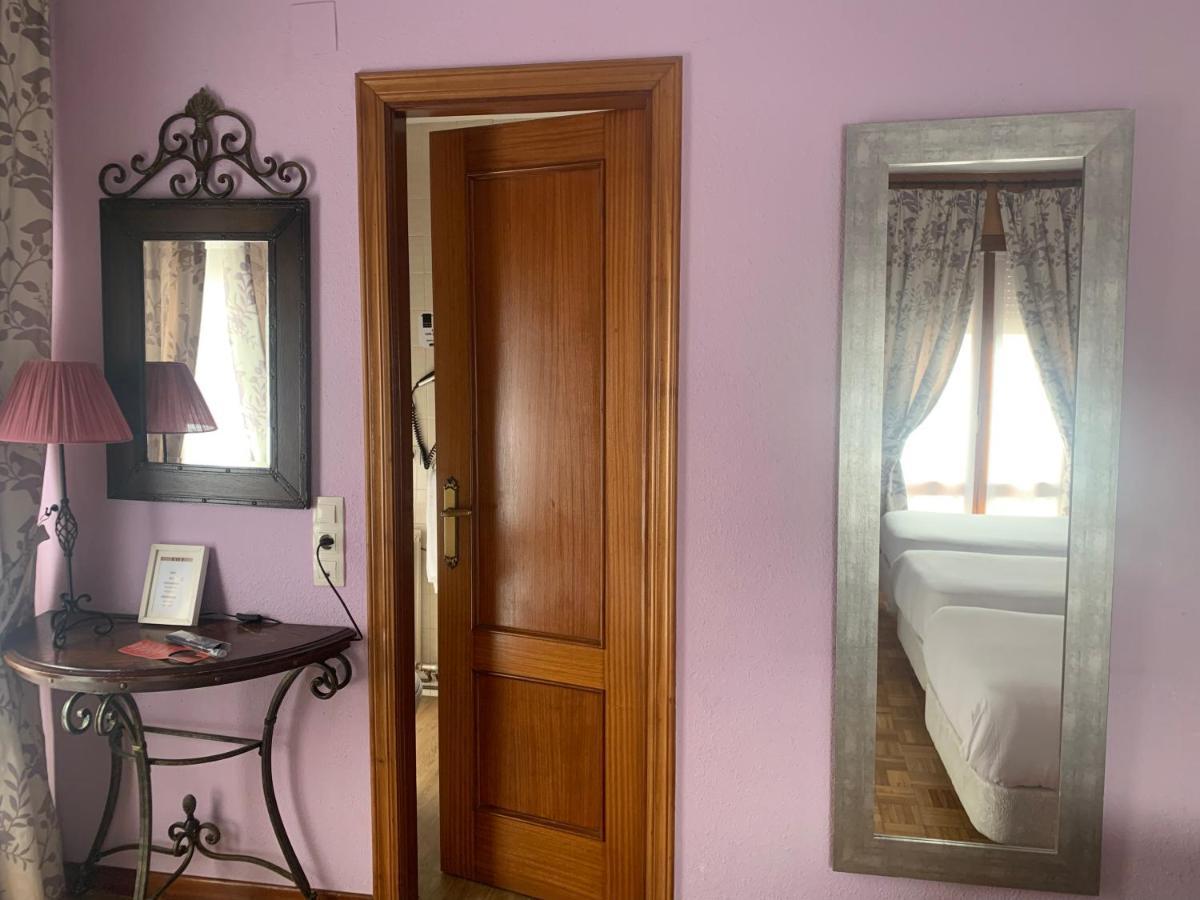 Hostal Docar Lerma Ngoại thất bức ảnh