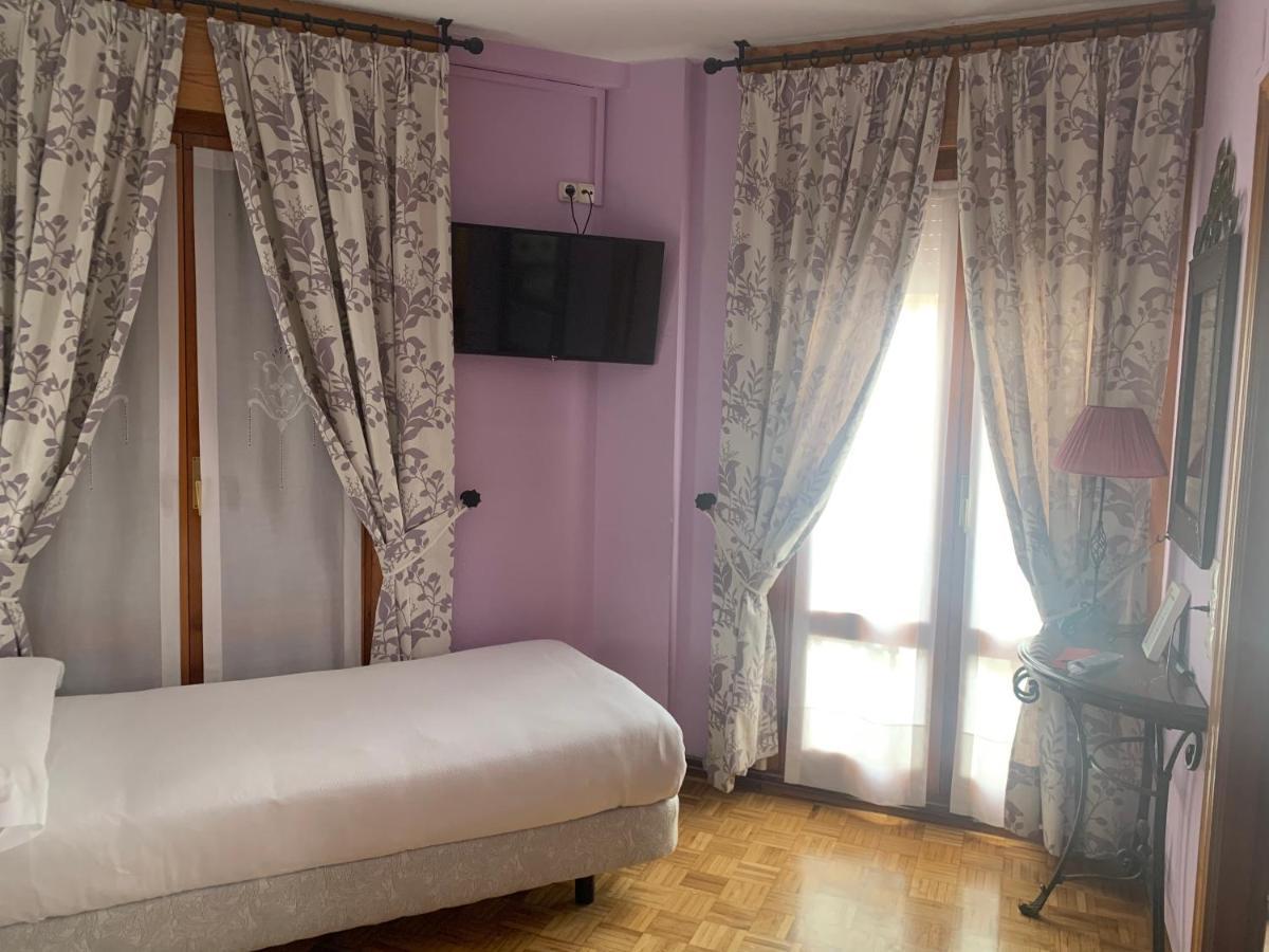 Hostal Docar Lerma Ngoại thất bức ảnh